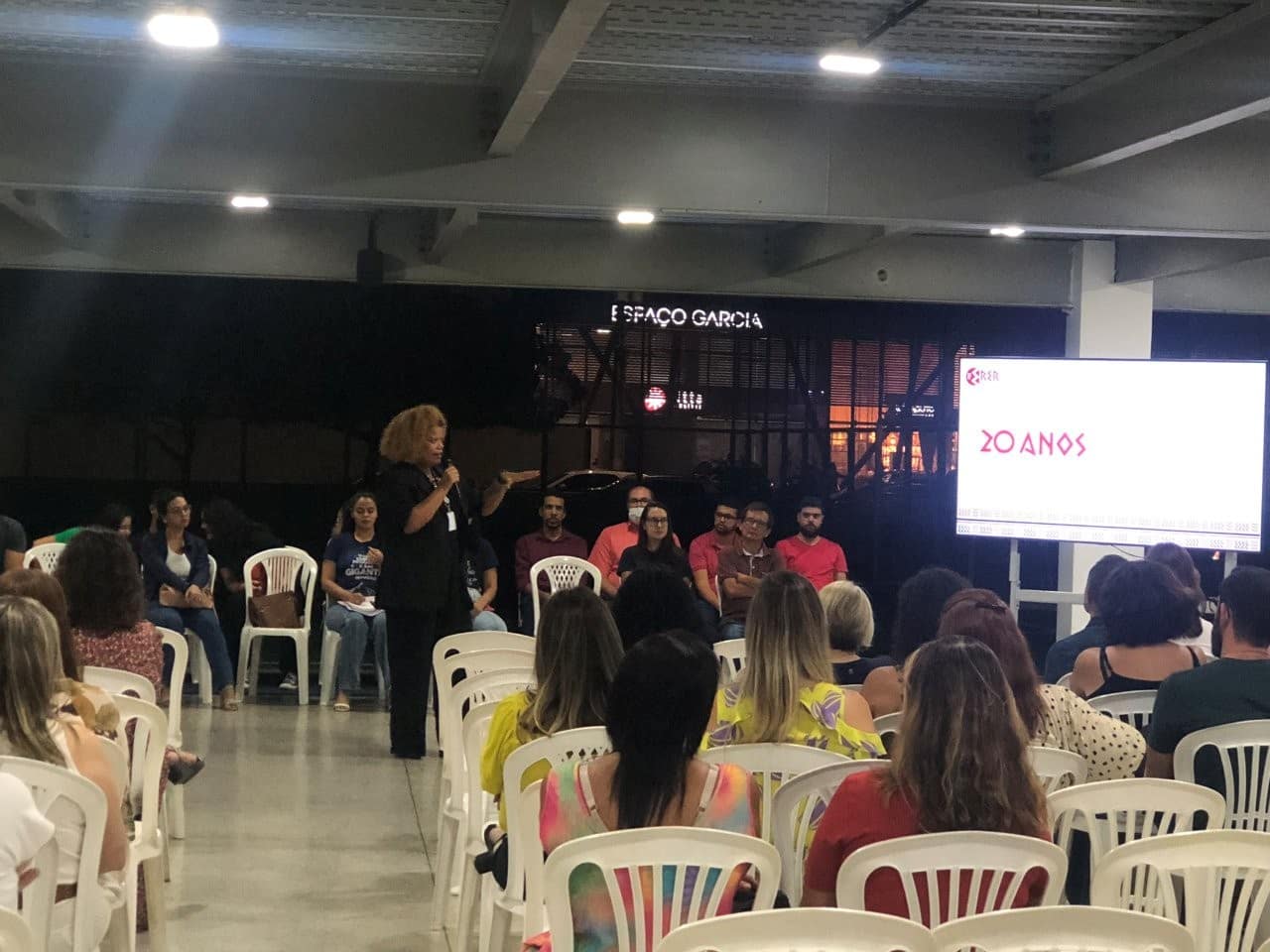 APRESENTACAO-PAIS (2)