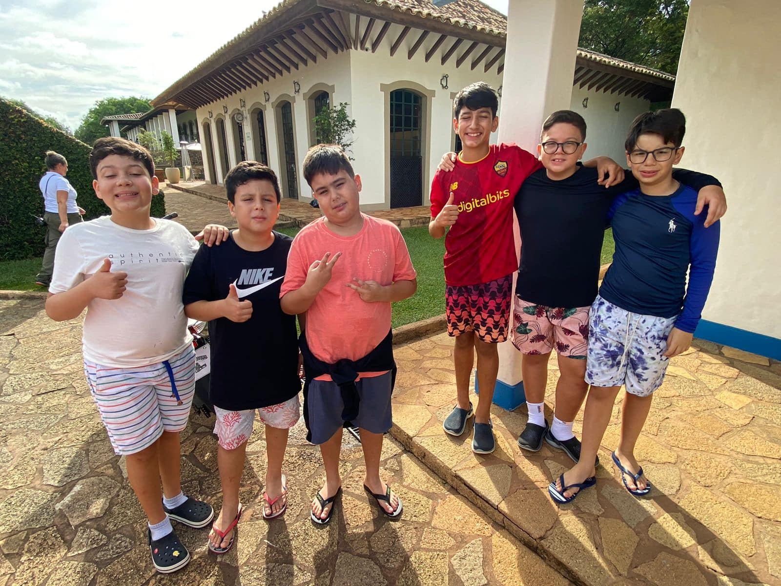 WhatsApp Image 2023-11-04 at 12.22.42