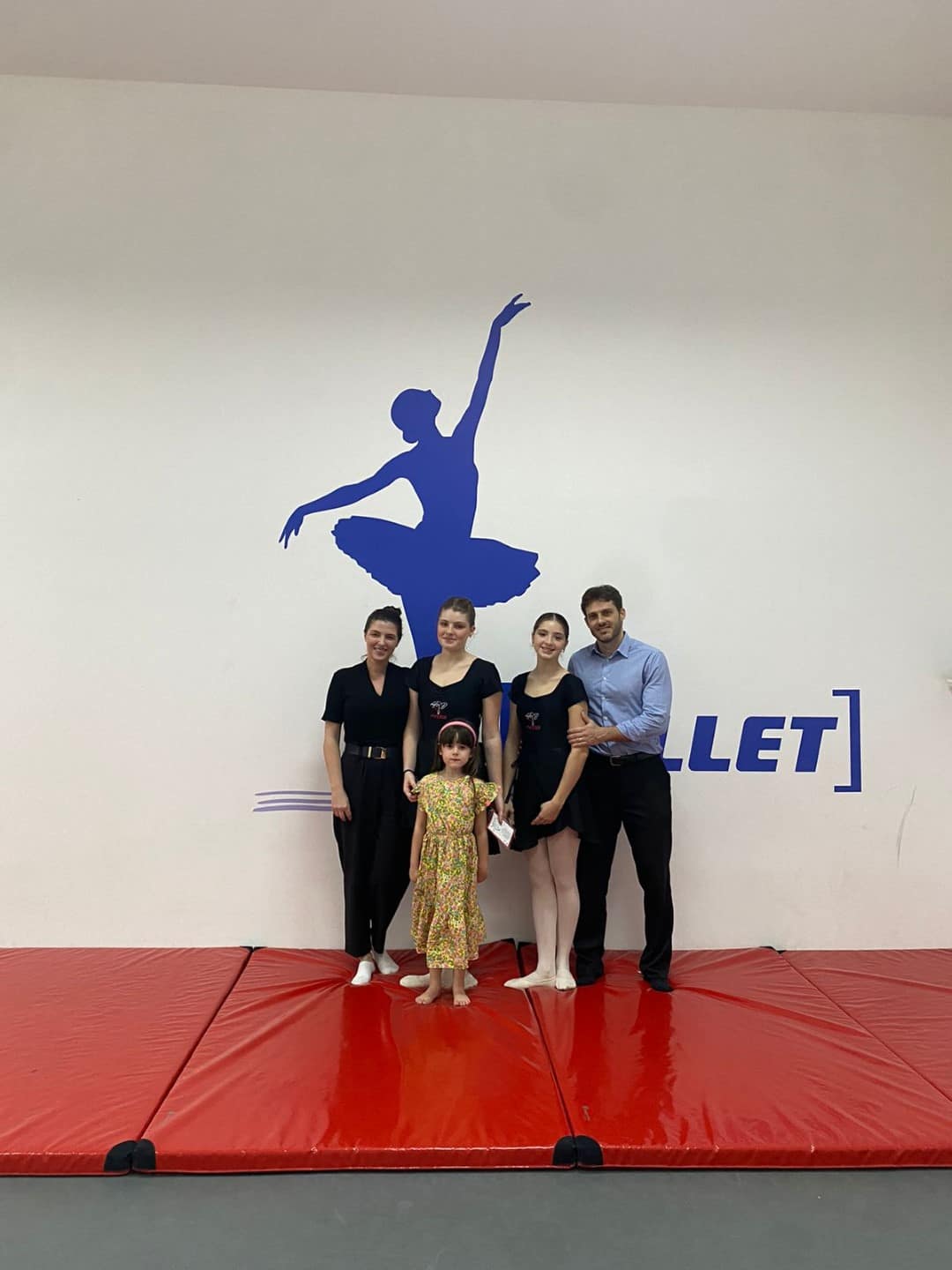 3420619b-f91c-4218-842b-bd85c9b4542a 3420619b-f91c-4218-842b-bd85c9b4542a